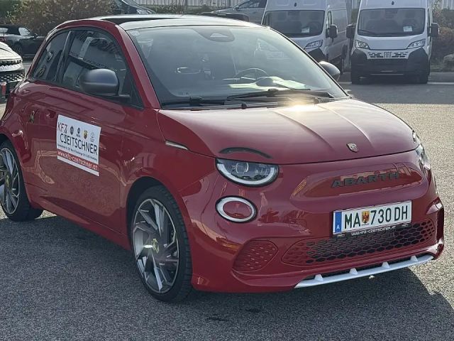 Abarth 500e Turismo