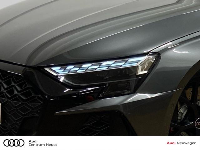 Audi RS3 Quattro S-Tronic Sedan