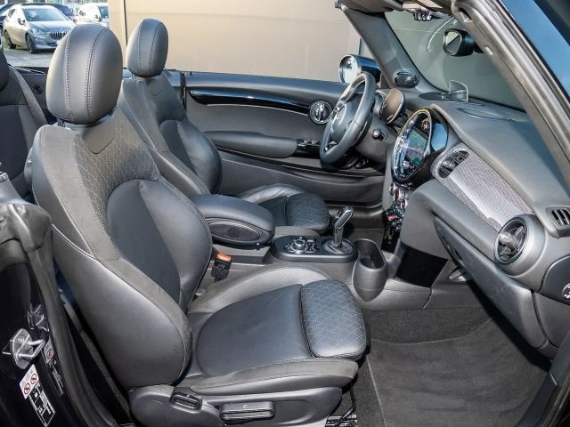 MINI John Cooper Works Cabrio John Cooper Works Cabrio HUD Kamera LED HiFi ACC