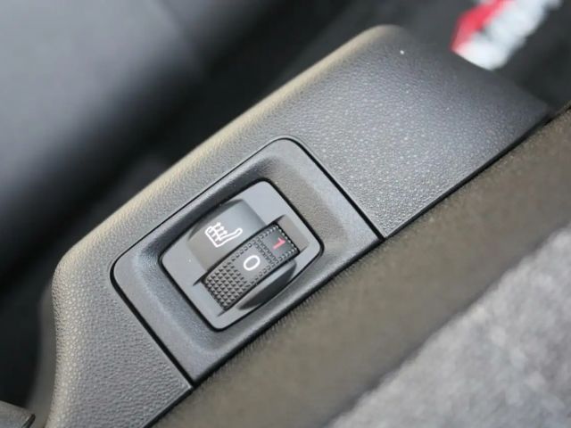 Citroën C3 C3 PT110 ShinePack S&S**SHZ, Navi, PDC, Rückfahrkamera