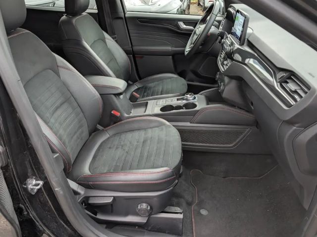 Ford Kuga Plug in Hybrid ST Line X