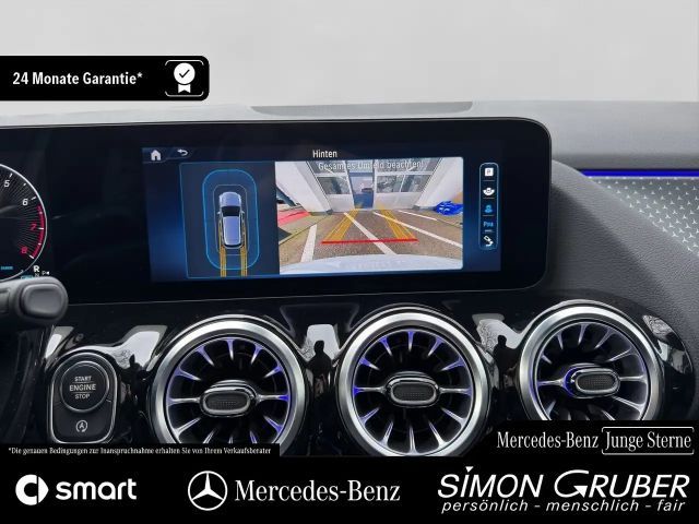 Mercedes-Benz B 200 Progressive Sedan