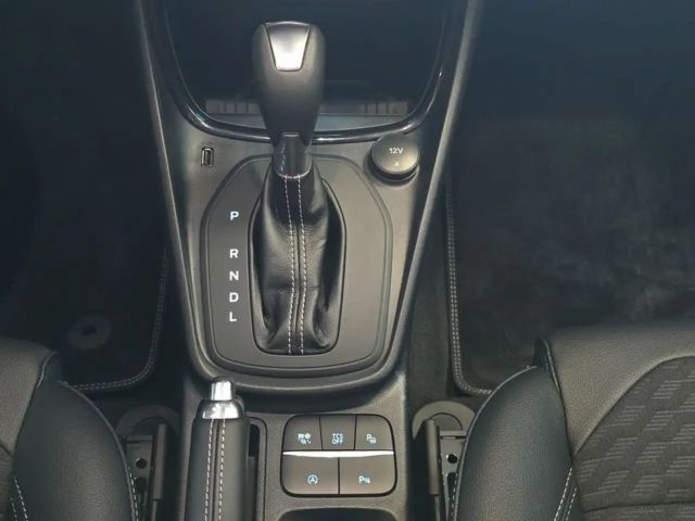 Ford Puma EcoBoost Titanium