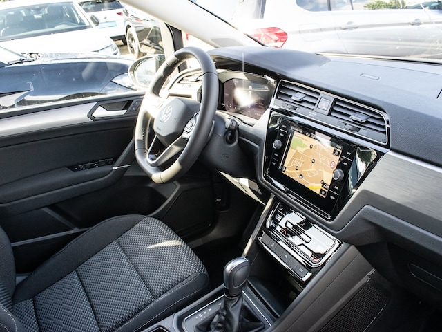 Volkswagen Touran 1.5 TSI DSG