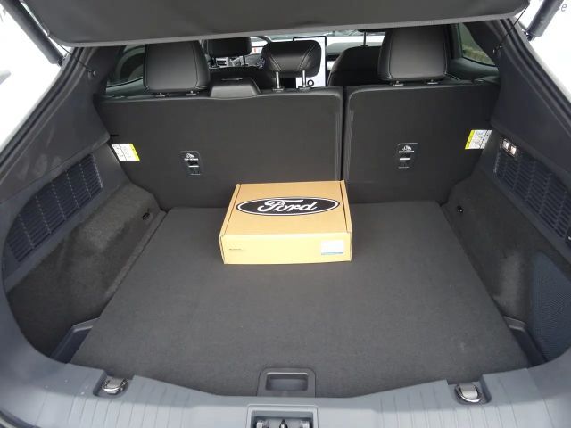 Ford Mustang Mach-E RWD