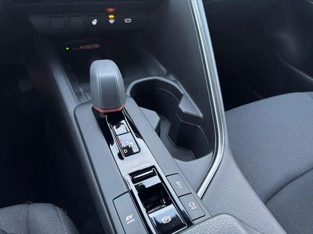 Toyota C-HR Hybride Team D