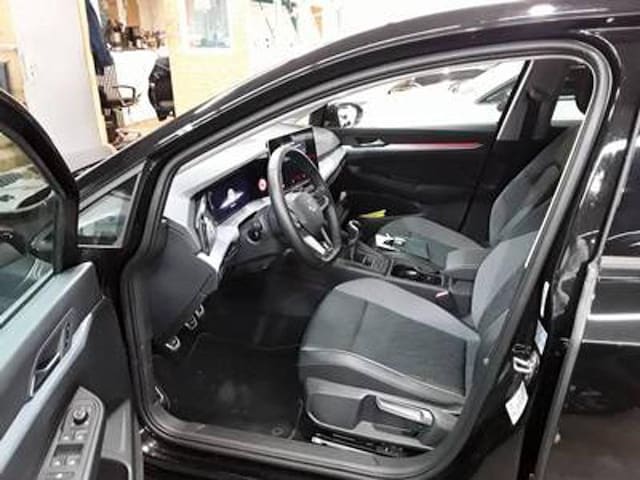 Volkswagen Golf 1.5 TSI Golf VIII