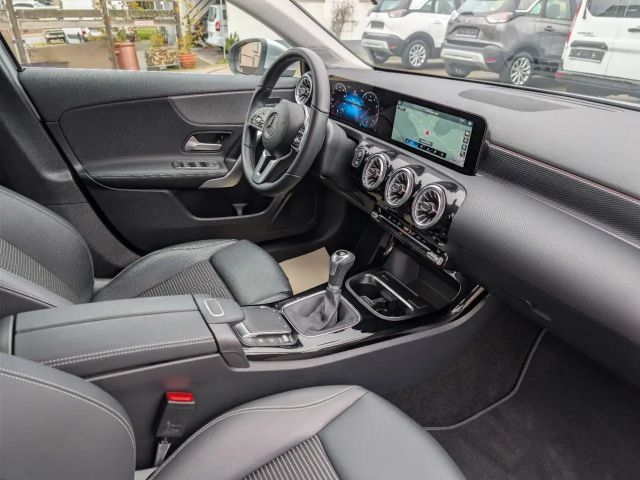 Mercedes-Benz A 180 Progressive