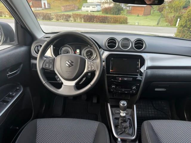 Suzuki Vitara AllGrip Hybrid Shine