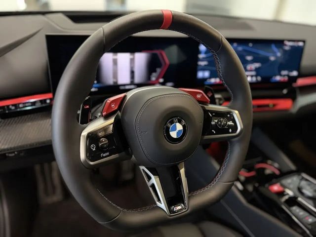 BMW M5 M5*GLASDACH*360°*HUD*MEMORY*B&W*AHK*GARANTIE*VOLL*