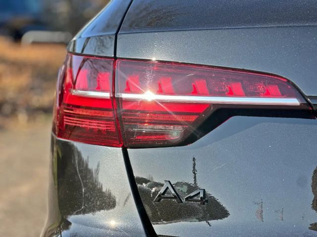 Audi A4 45 TFSI Avant Quattro S-Line