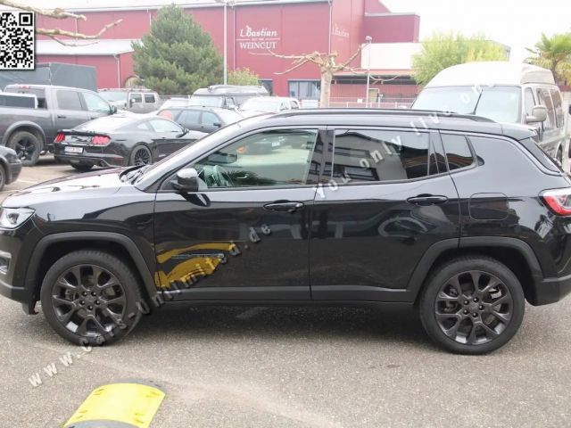 Jeep Compass 4x4 4xe Hybrid
