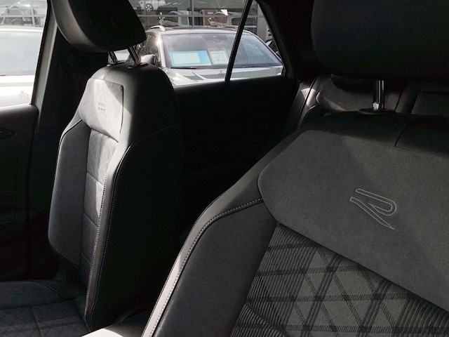 Volkswagen T-Roc 1.5 TSI DSG IQ.Drive R-Line