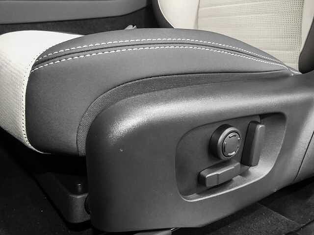 Land Rover Discovery Sport D200 Dynamic SE