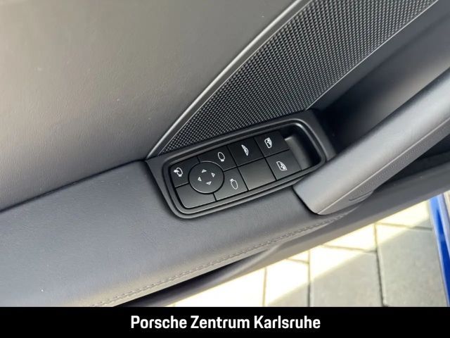 Porsche 992 Cabrio Carrera GTS