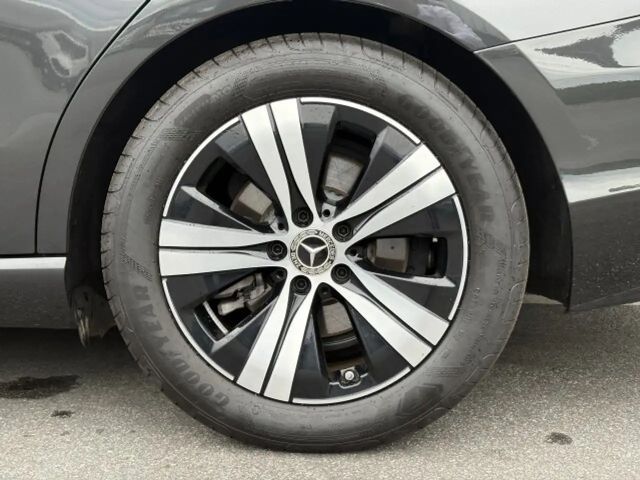 Mercedes-Benz C 180 AVANTGARDE