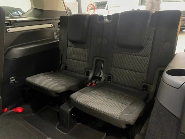 Volkswagen Touran 2.0 TDI