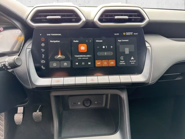 MG ZS Benzin+ Deluxe FWD 5tg.