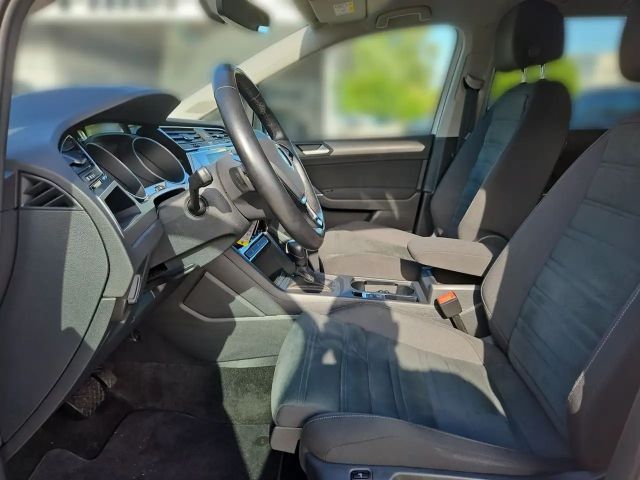 Volkswagen Touran 2.0 TDI Comfortline DSG