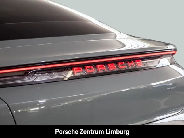 Porsche Taycan InnoDrive LED-Matrix Rückfahrkamera BOSE