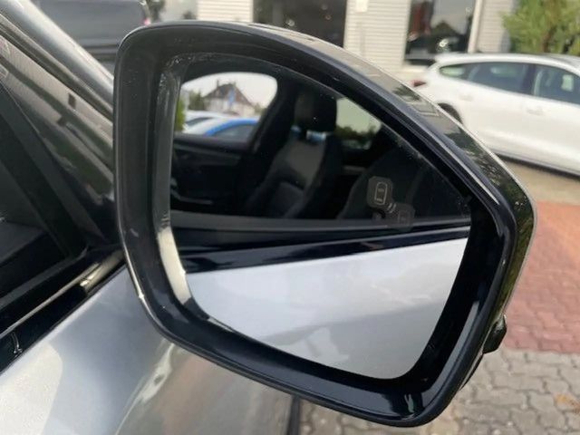 Jaguar F-Pace AWD D200 R-Dynamic