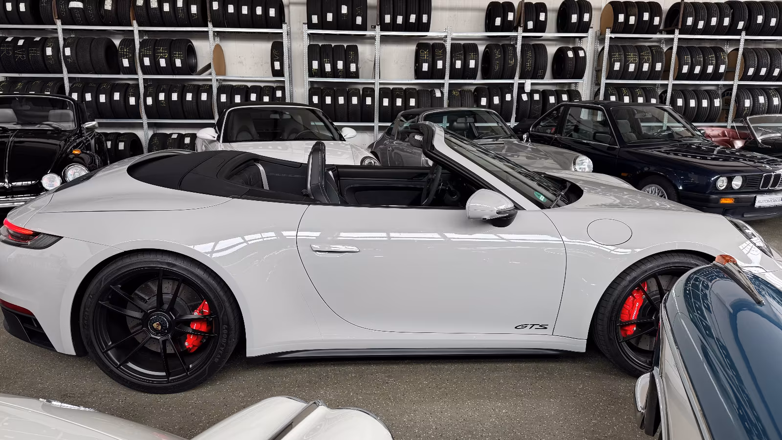 Porsche 911 4 992 Cabriolet Carrera GTS