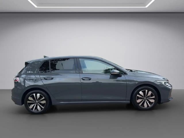 Volkswagen Golf 1.5 eTSI DSG Golf VIII