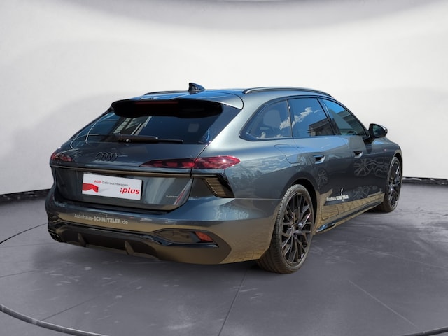 Audi A6 Avant Quattro S-Tronic