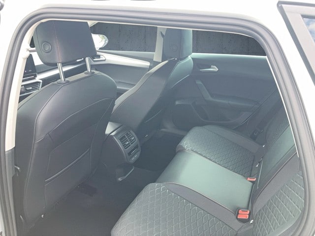 Seat Leon 1.5 TSI DSG FR-lijn Sportstourer