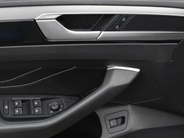 Volkswagen Arteon 2.0 TSI R-Line