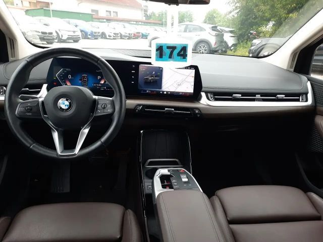 BMW 218 218i Active Tourer