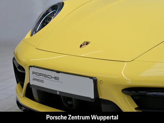 Porsche 992 4 Coupé GTS Targa