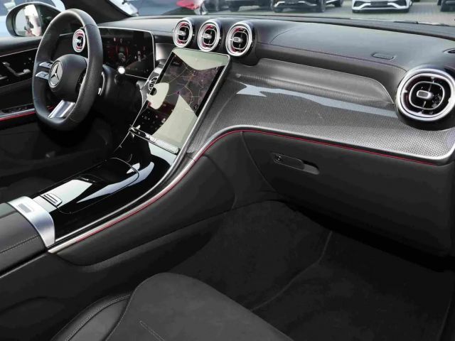 Mercedes-Benz GLC 300 4MATIC AMG Line