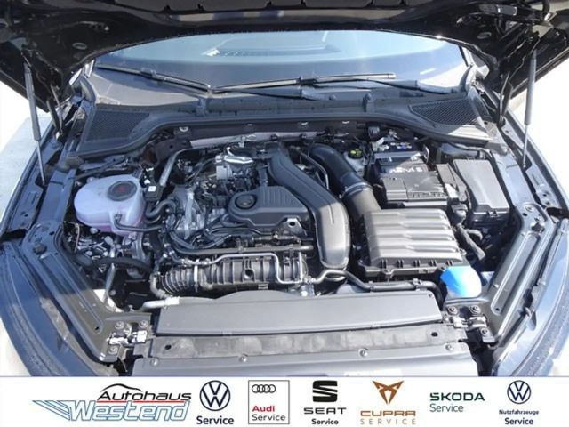 Skoda Octavia 1.5 TSI Combi Sportline