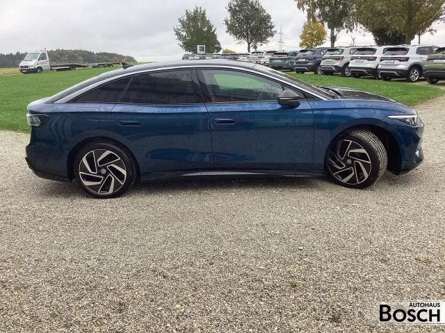 Volkswagen ID.7 IQ.Drive Pro