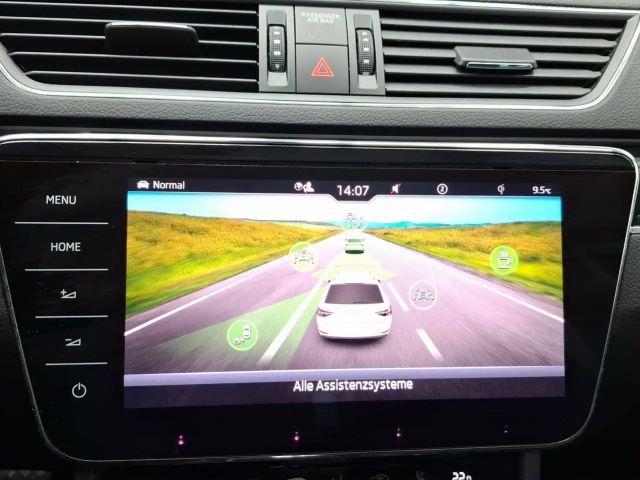 Skoda Superb 2.0 TDI Combi