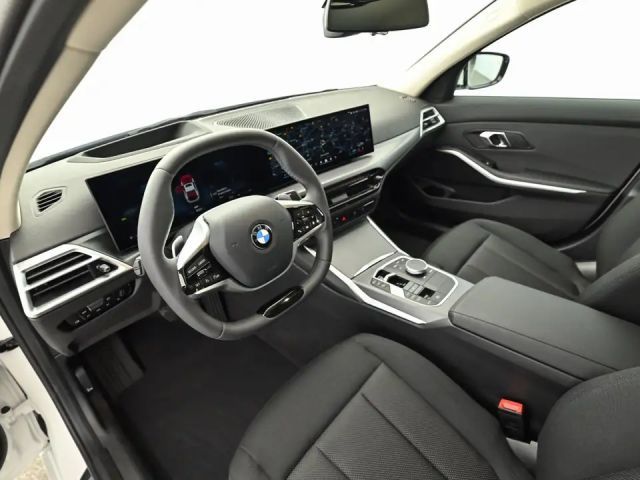 BMW 320 320d Sedan xDrive