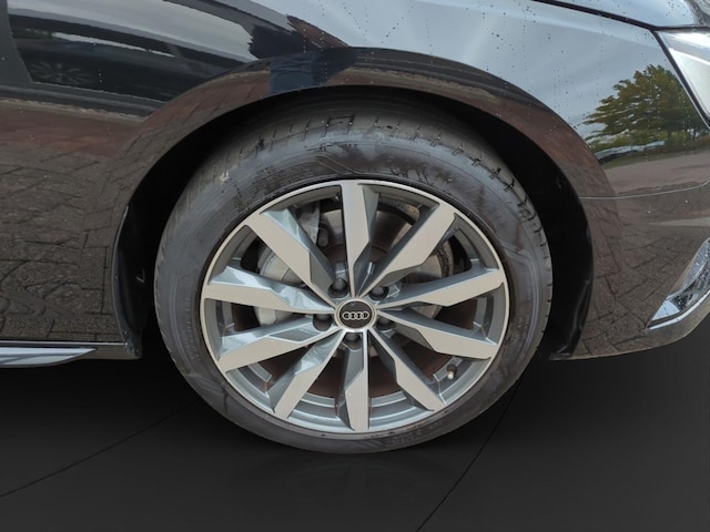 Audi A4 40 TDI Quattro S-Tronic Sedan