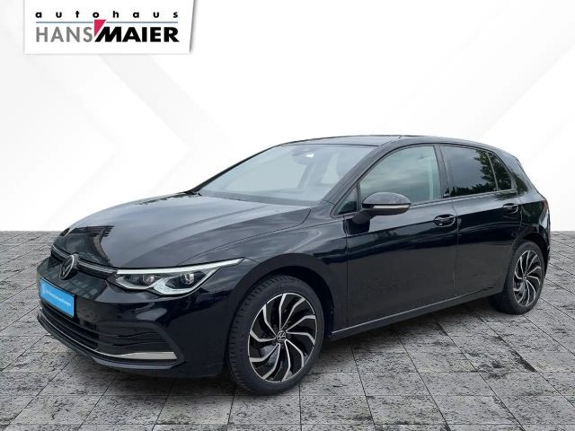 Volkswagen Golf 8 Lim. Active TDI Navi Pano HuD StdHz LED