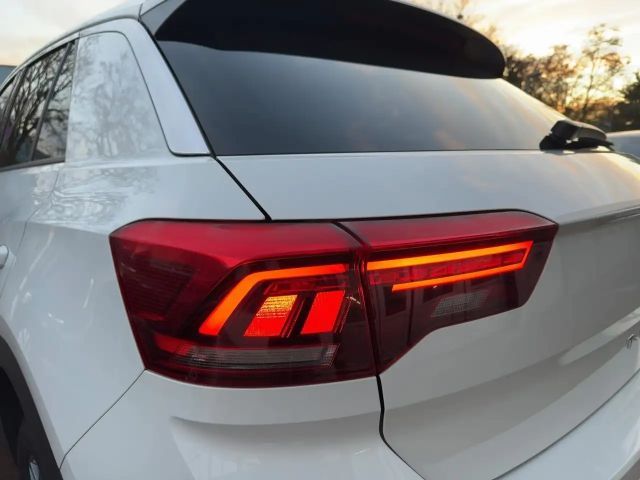 Volkswagen T-Roc 1.5 TSI DSG Sport