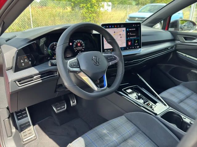 Volkswagen Golf GTE IQ.Drive Style
