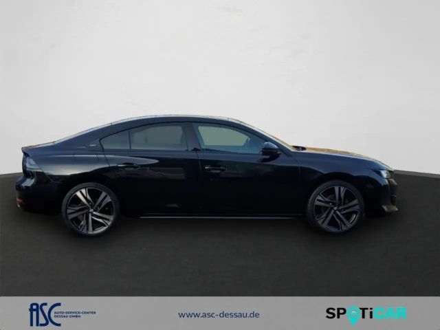 Peugeot 508 EAT8