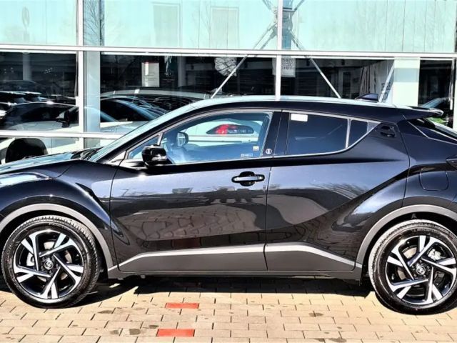 Toyota C-HR Hybride Team D