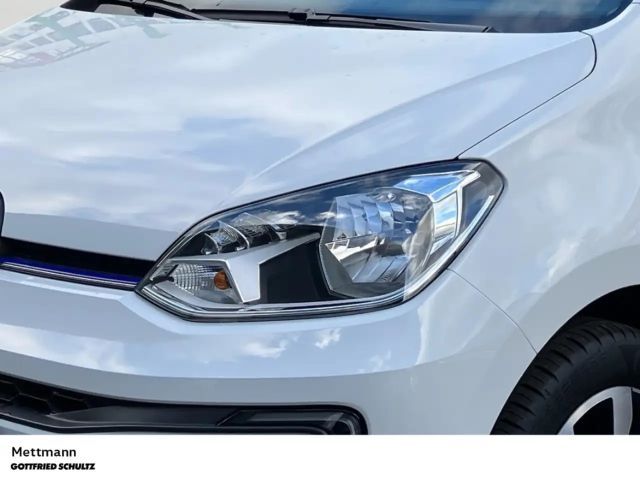 Volkswagen up! Active