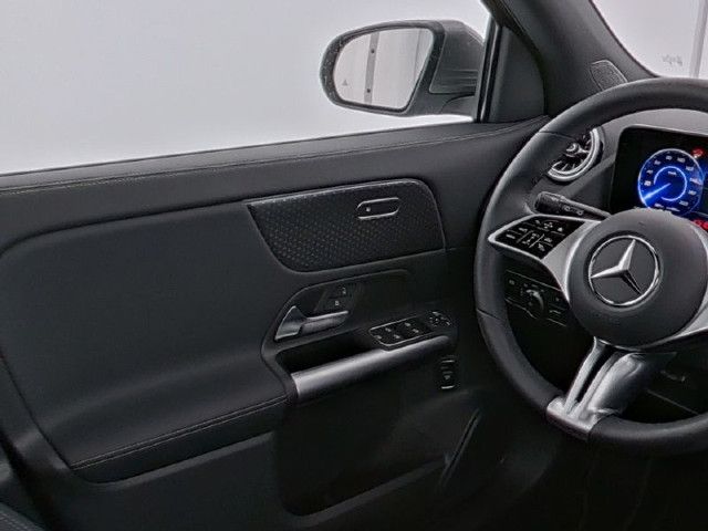 Mercedes-Benz EQA 350 4MATIC