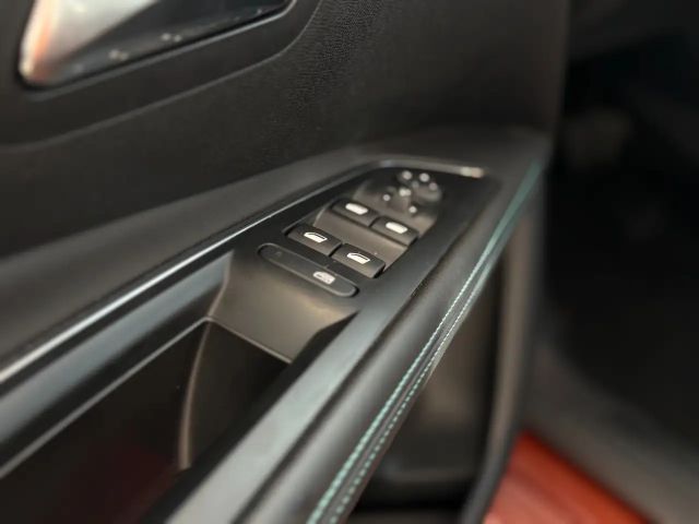 Peugeot 5008 Allure Pack PureTech