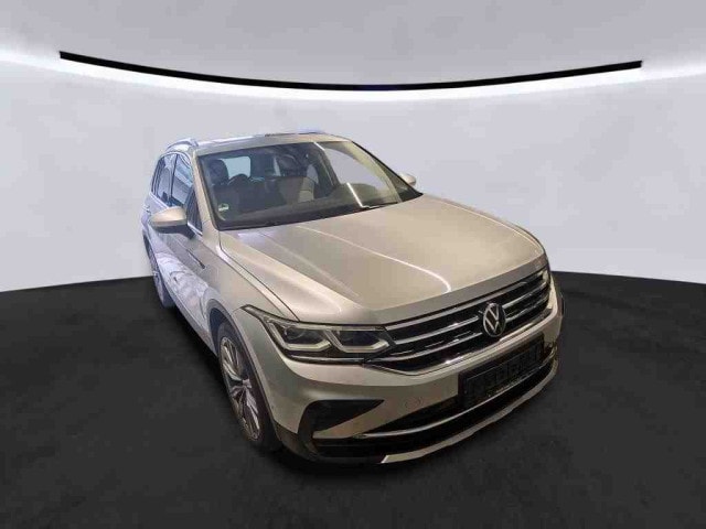 Volkswagen Tiguan 4Motion DSG Elegance Elegance