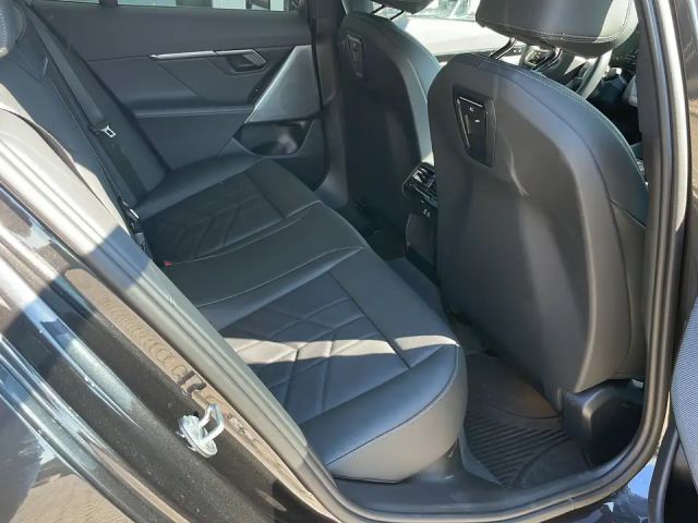 BMW 520 520d M-Sport Sedan