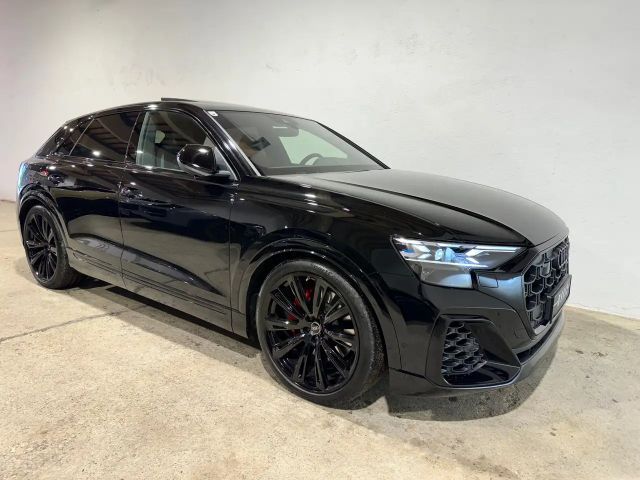 Audi Q8 55 TFSI Hybride Quattro