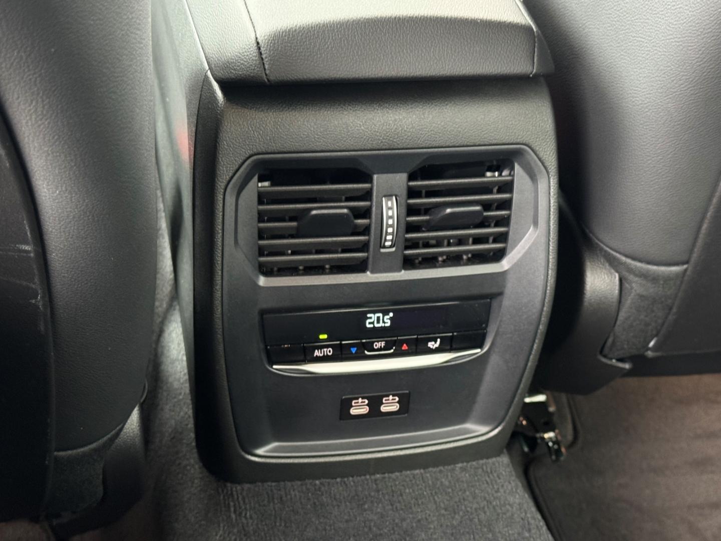 BMW 320 320d M-Sport Sedan xDrive